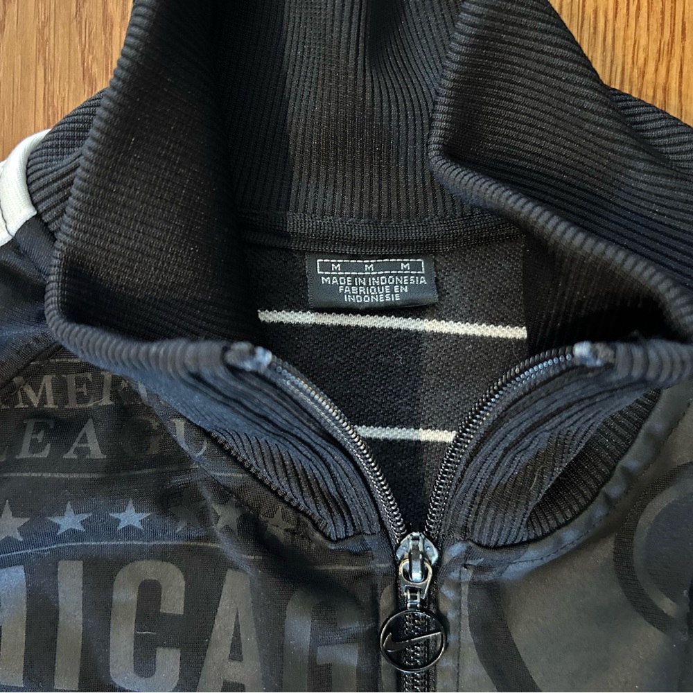 Chicago White Sox Nike AOP Track Jacket Size Medium - Picture 3 of 3